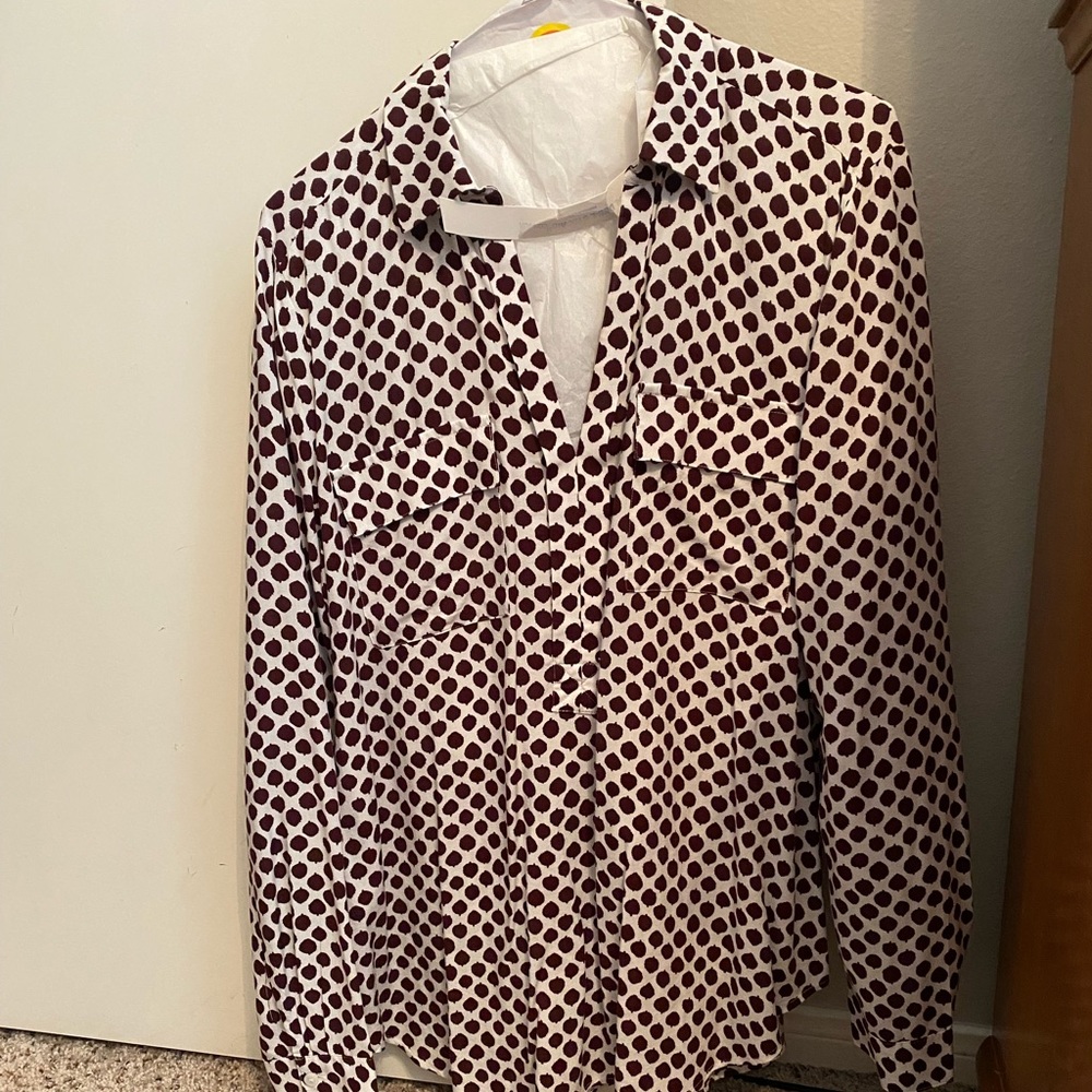 Ladies dress shirt